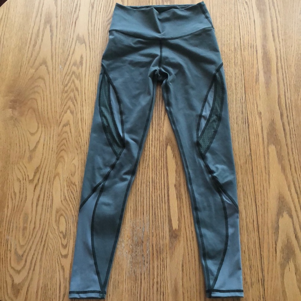 Aerie, chill play move yoga leggings
